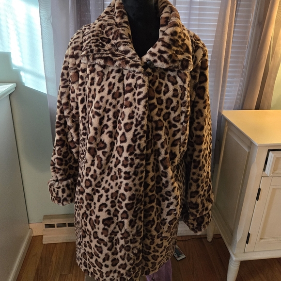 Women's Leopard Butter Soft Coat - Picture 2 of 16